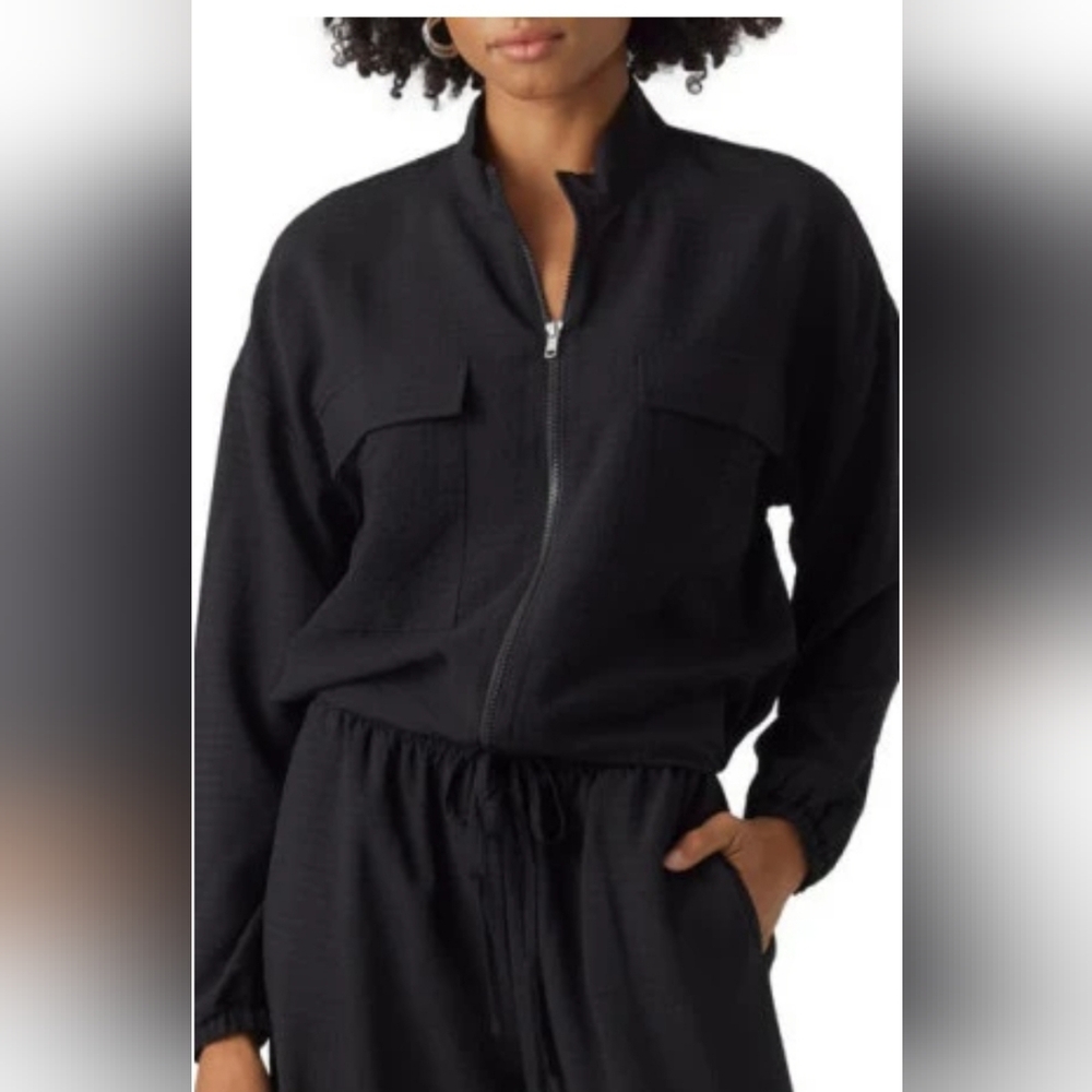 Nwot vero moda Black Zip-Up Jacket size XL